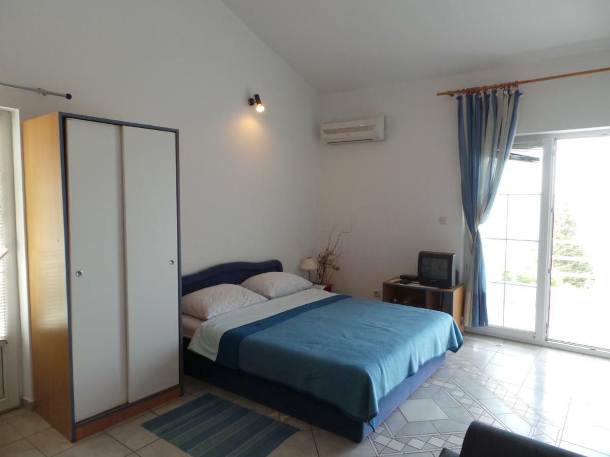Apartmani Vjera Ribarica Exterior photo